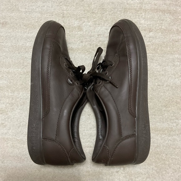 Adidas Hoddlesden Spezial LIMITED EDITION Brown Leather Size US8 UK7.5 EU41.5 - Picture 7 of 9